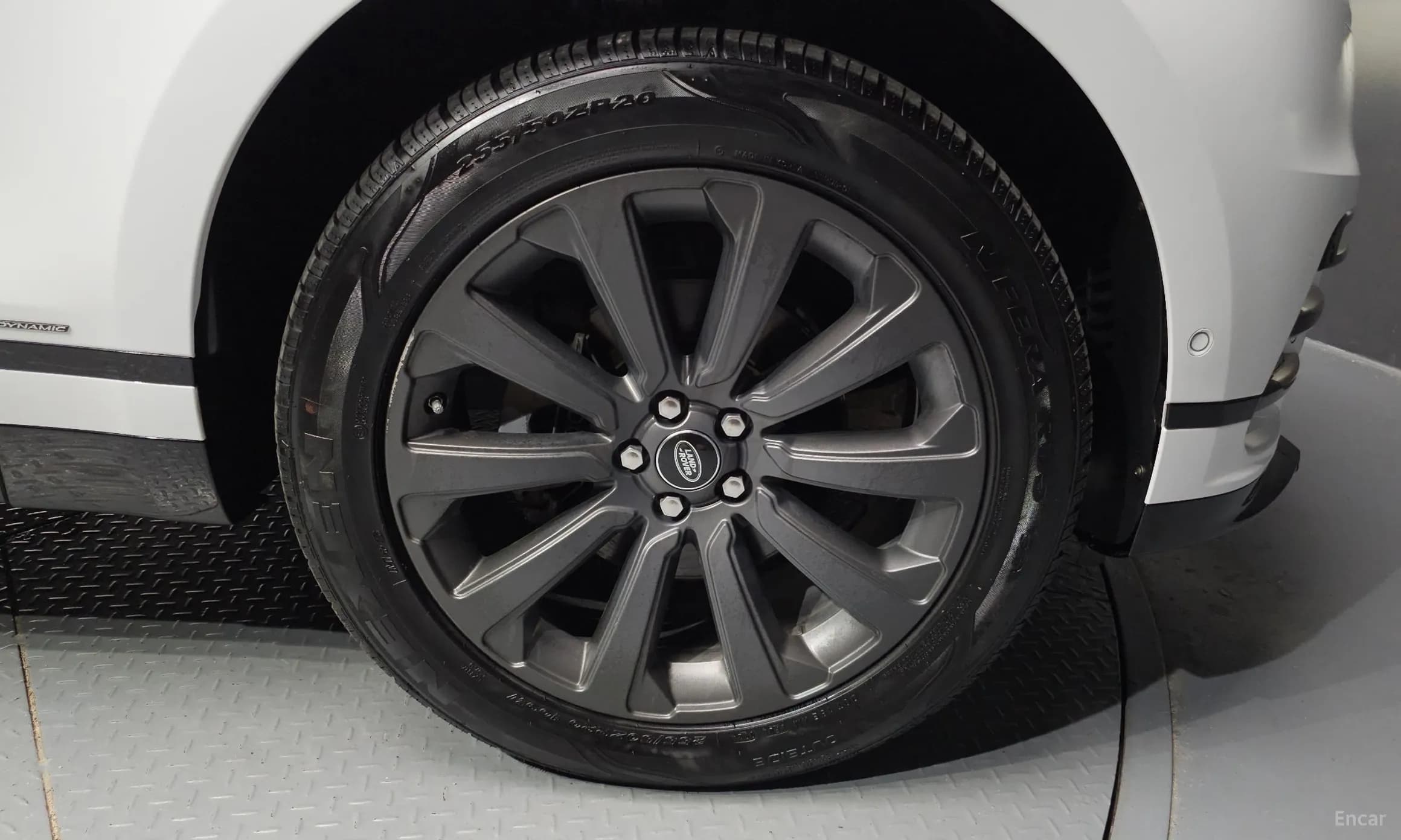 Range Rover Bella