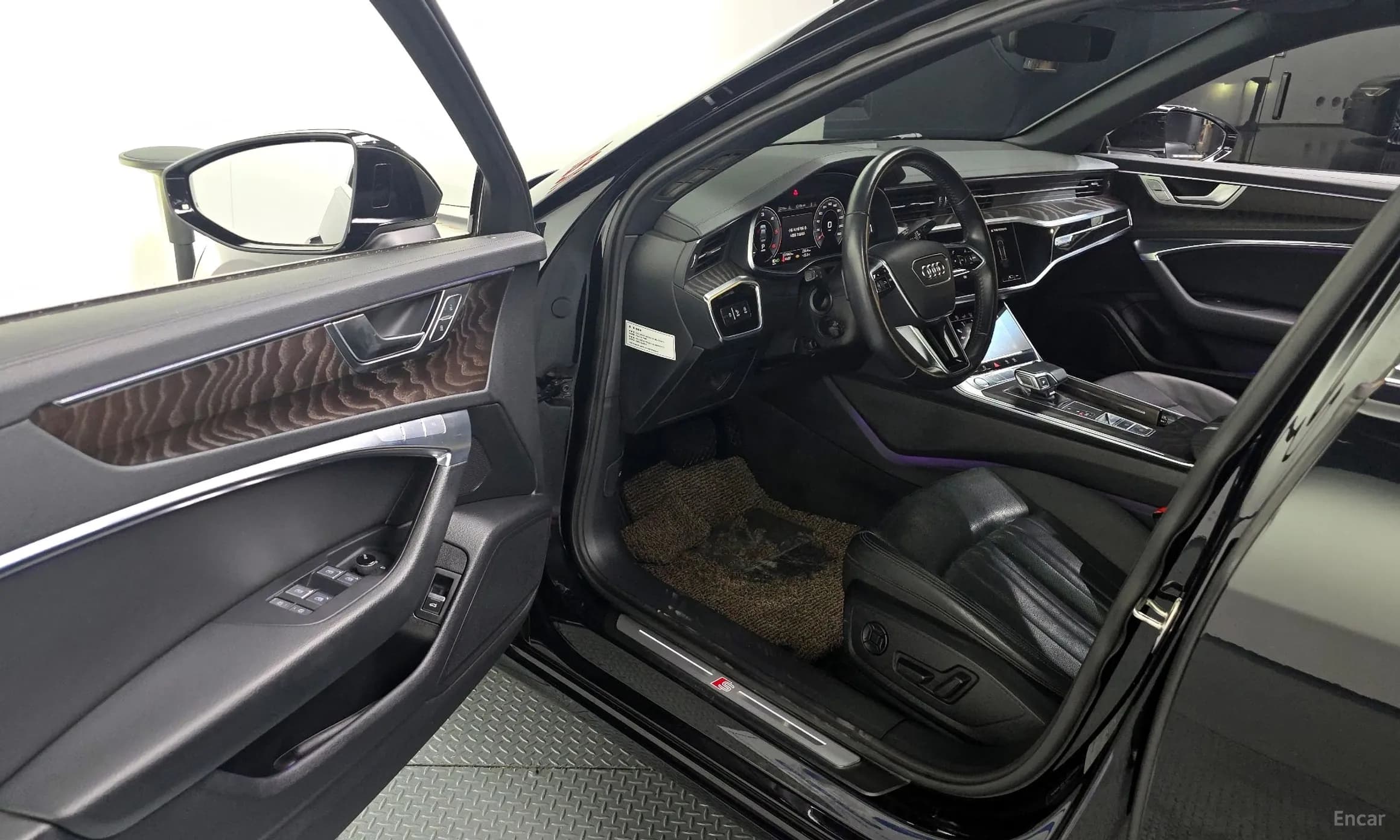 A6 (C8)