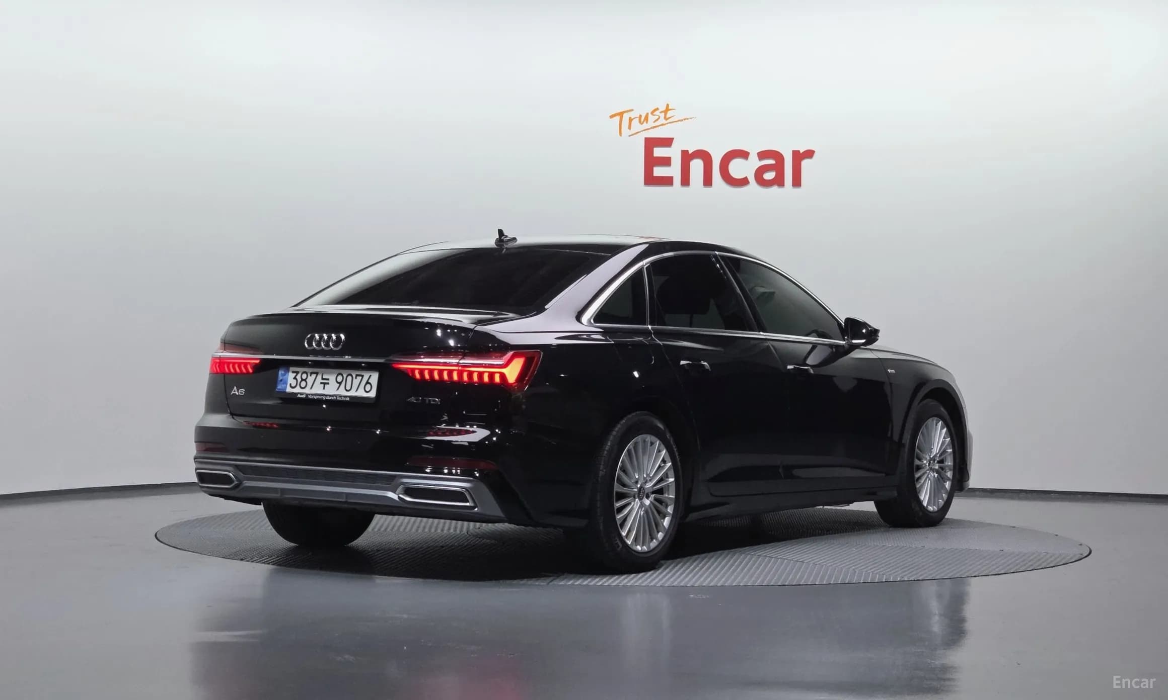 A6 (C8)