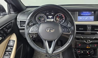 QX30