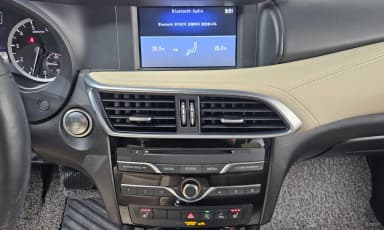 QX30
