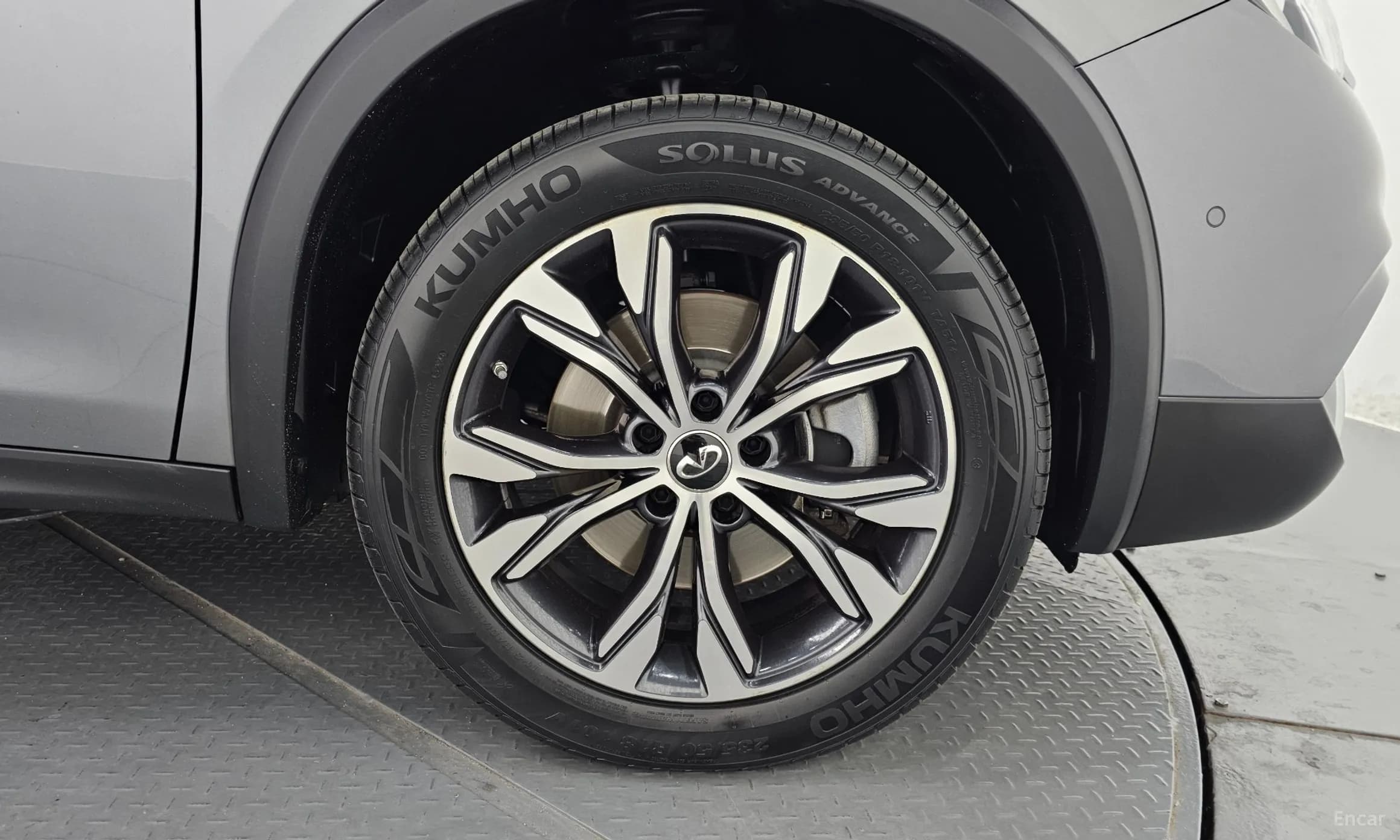 QX30