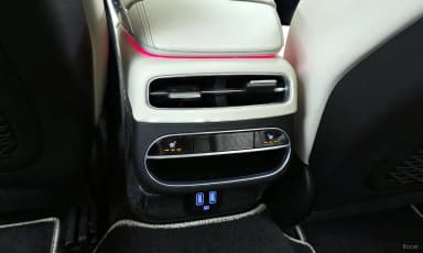 GV70