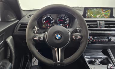 M2 (F87)