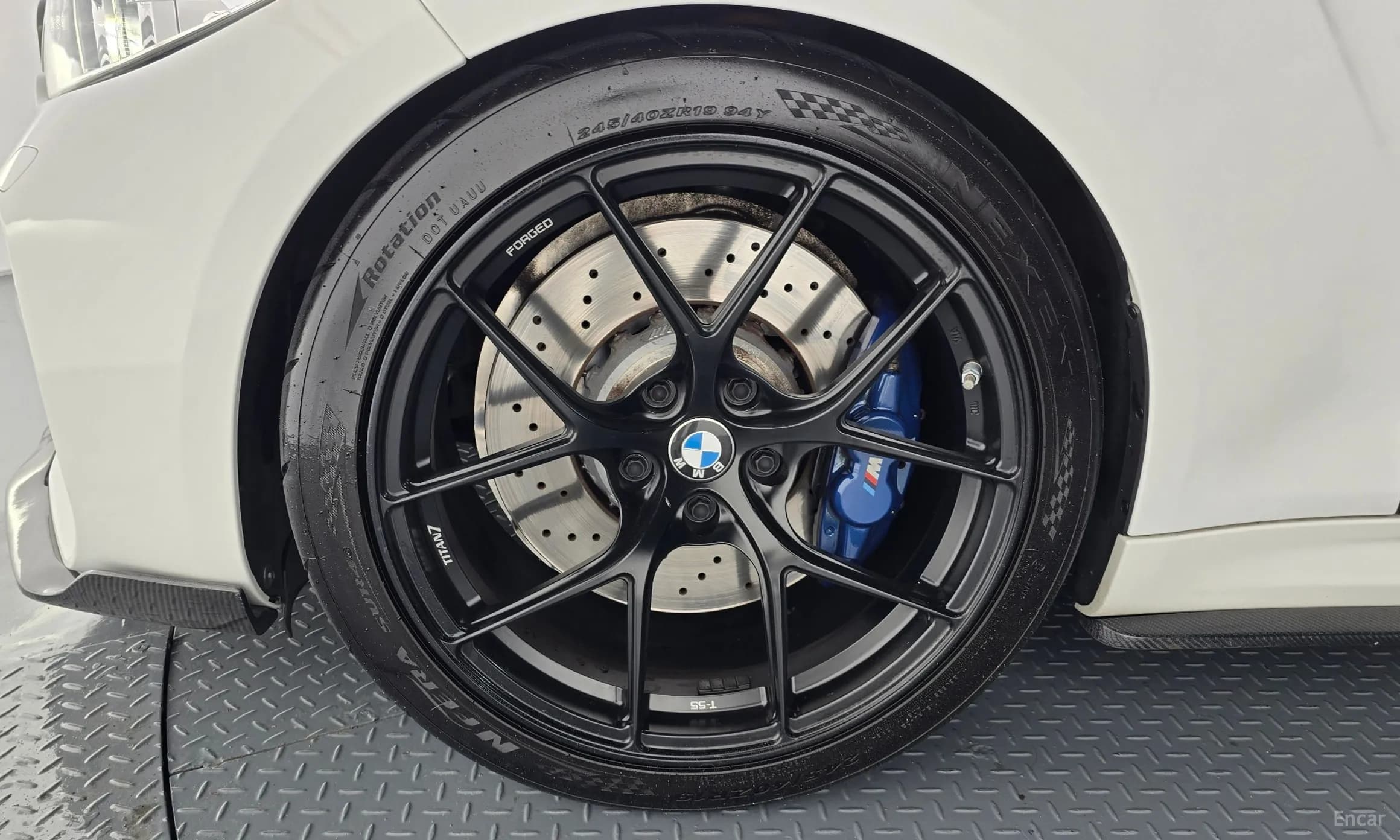 M2 (F87)