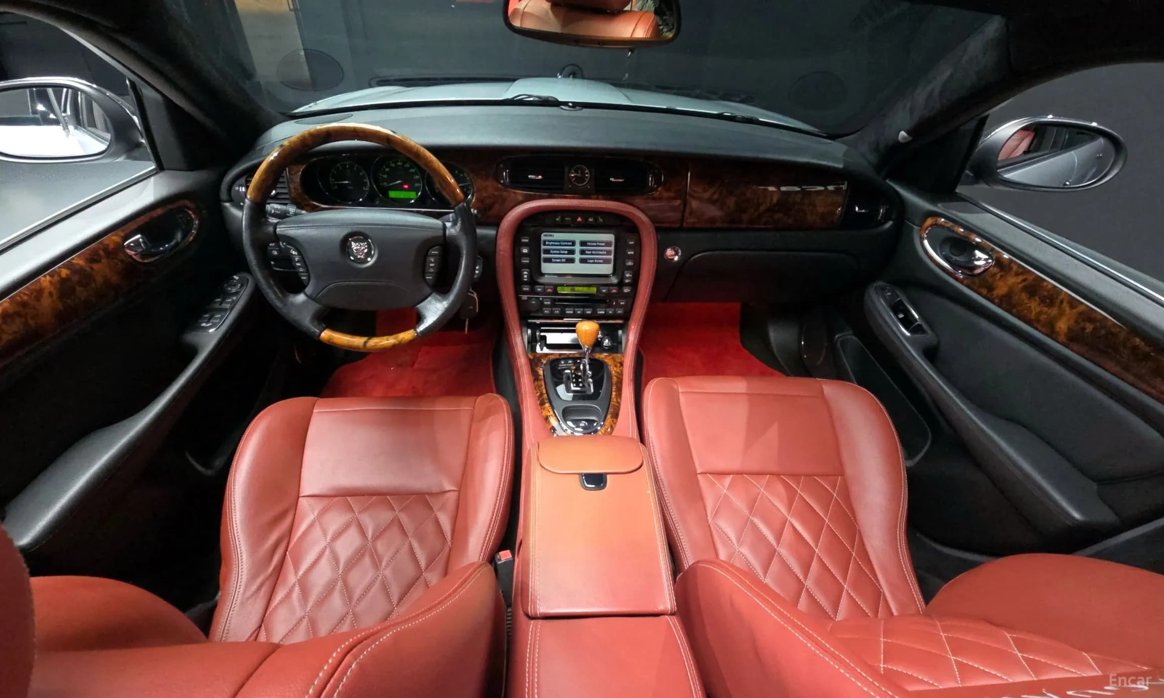 XJ-8