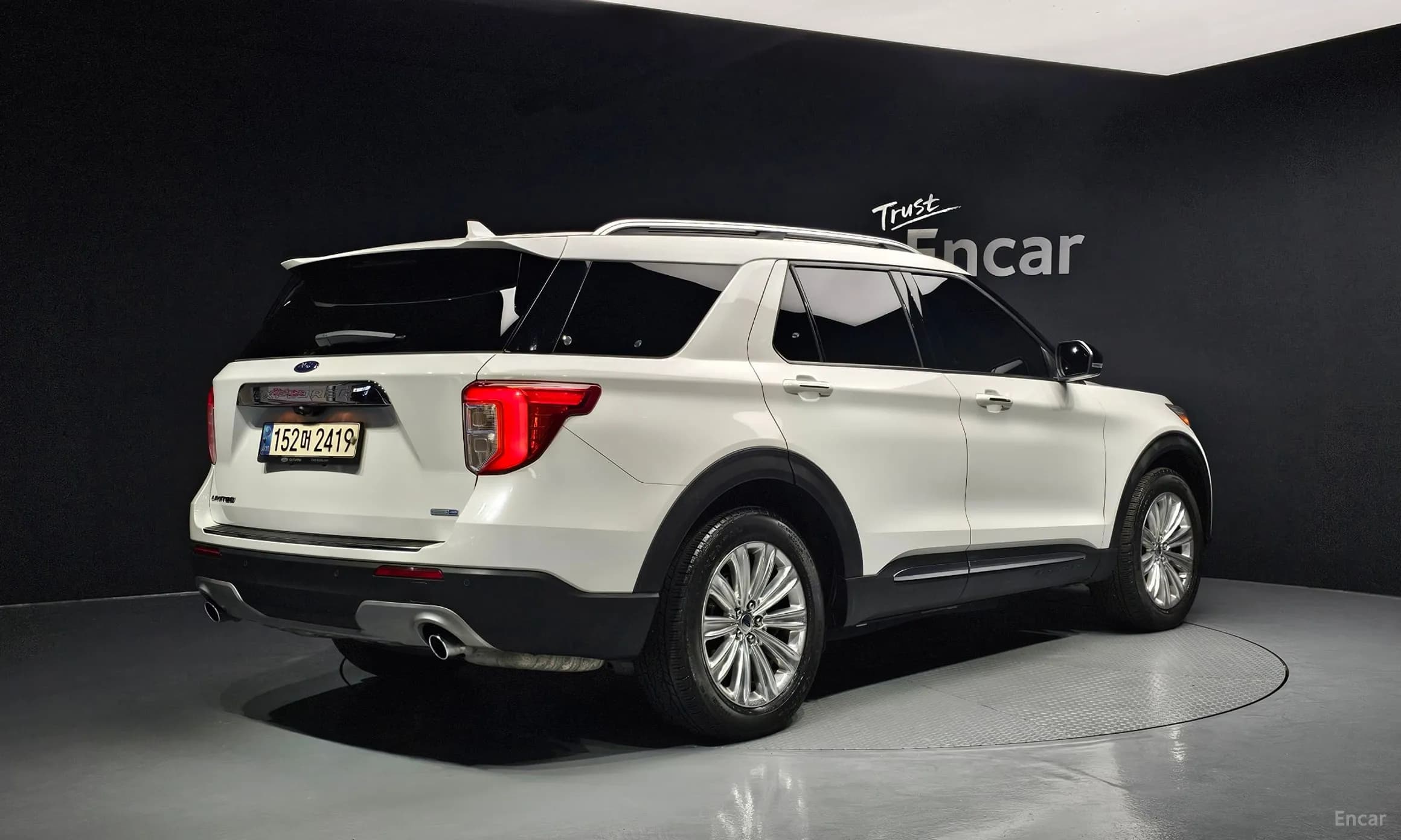 Explorer 6th Generation