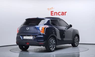 Berry New Tivoli