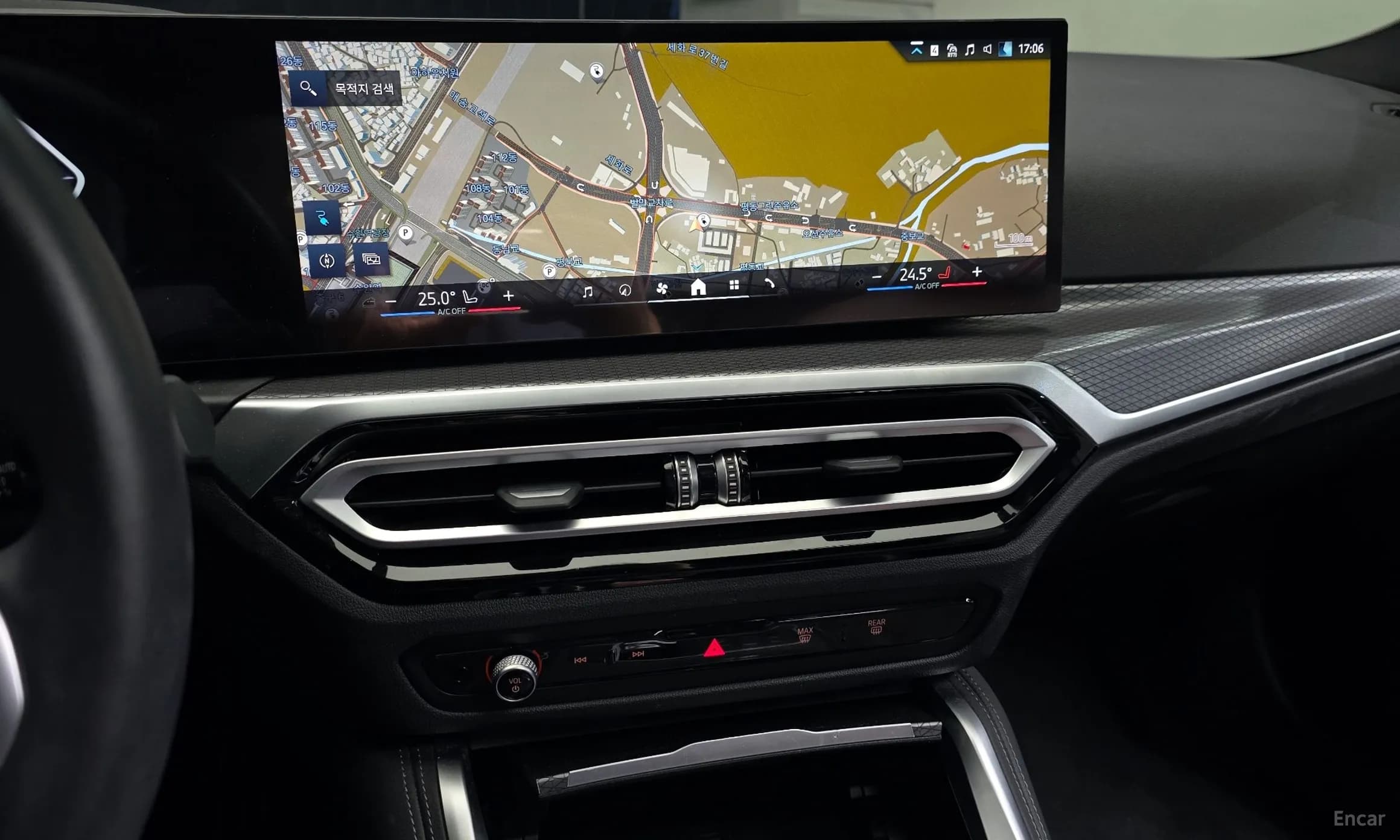 i4