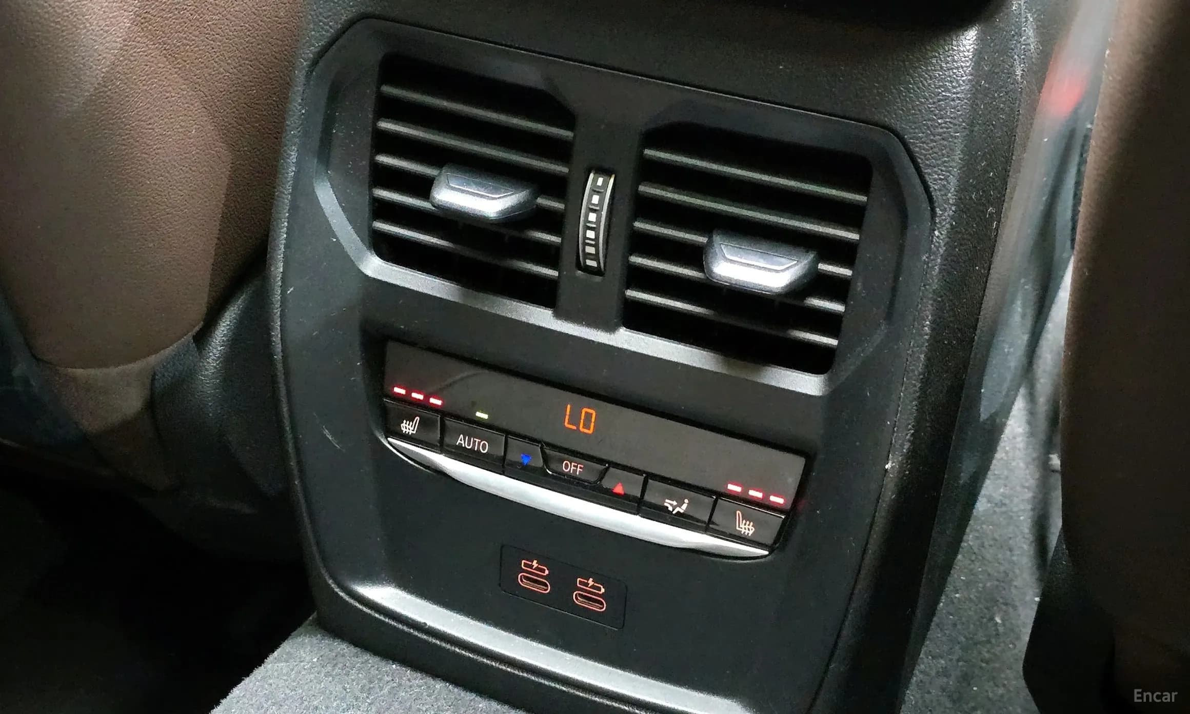 i4