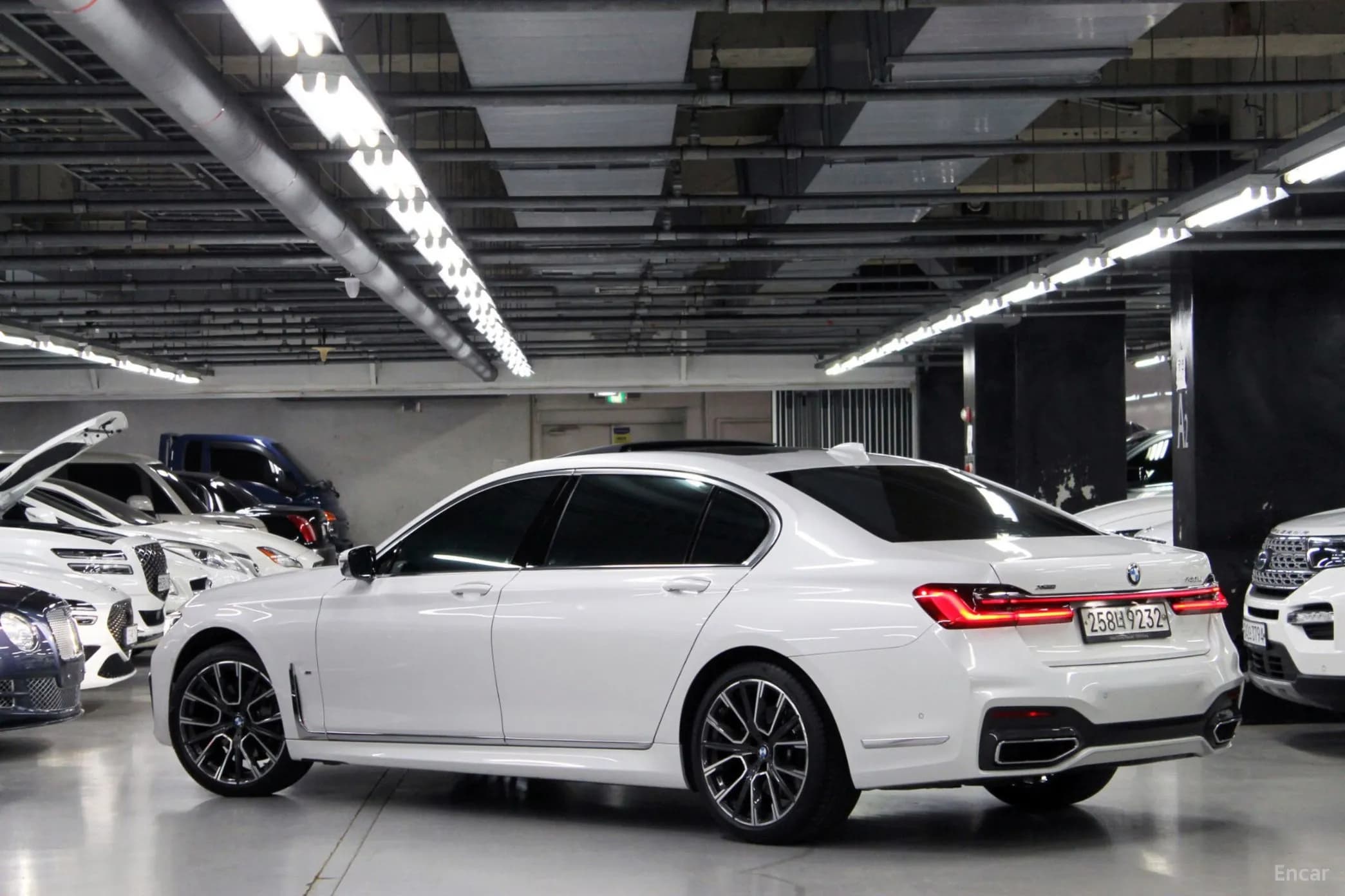 7 Series (G11)