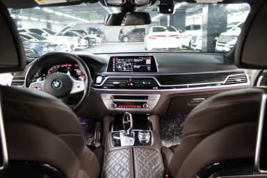 7 Series (G11)