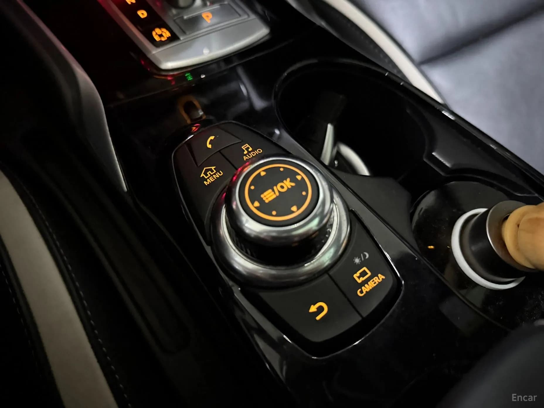 Q30