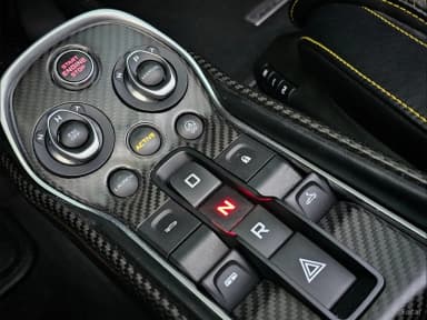 570S