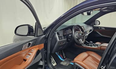 X7 (G07)