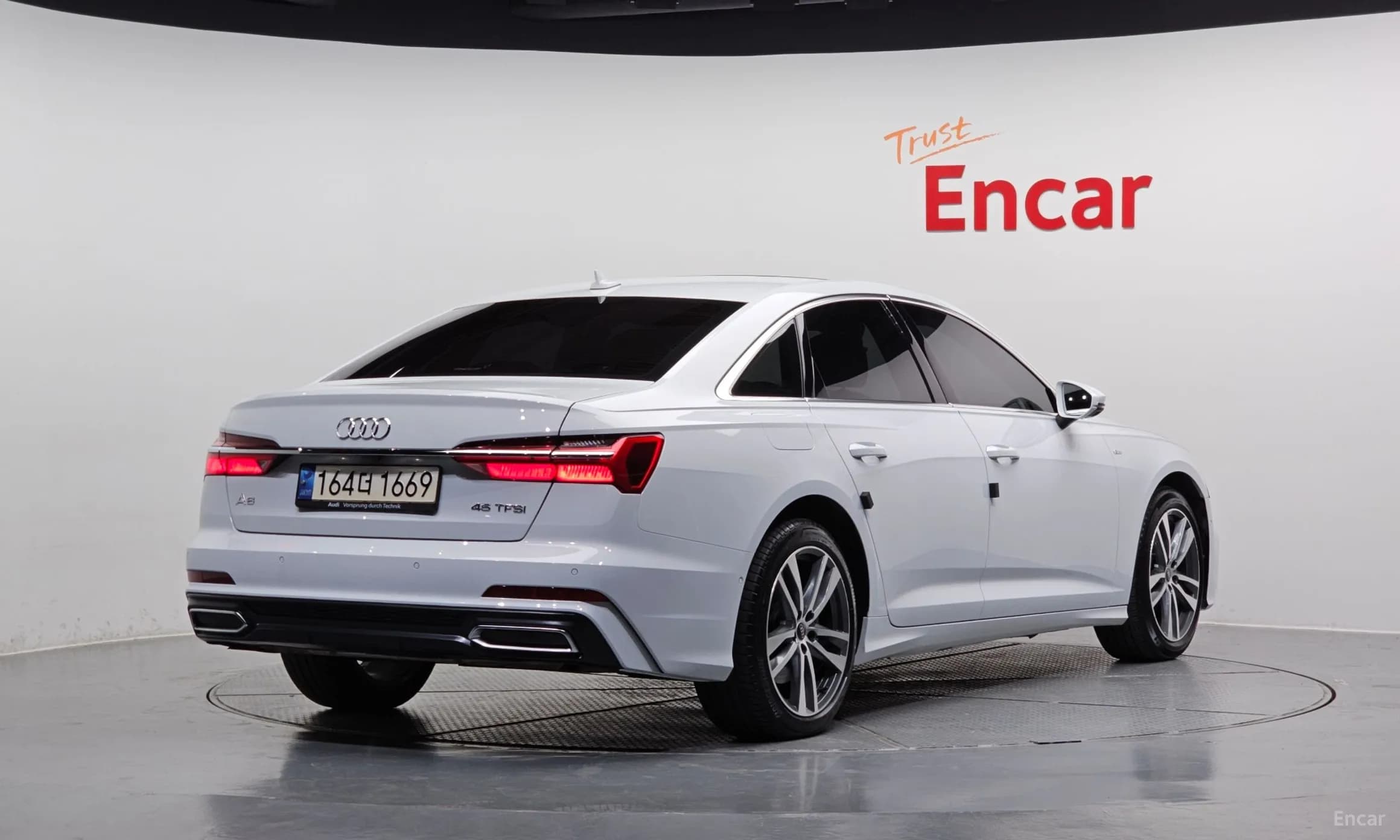 A6 (C8)