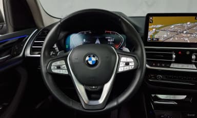 X3 (G01)