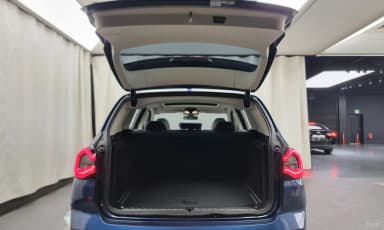 X3 (G01)