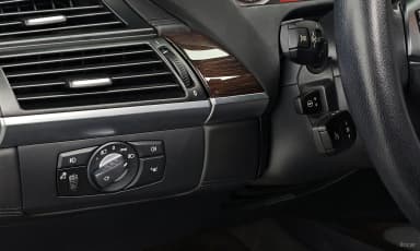 X6 (E71)