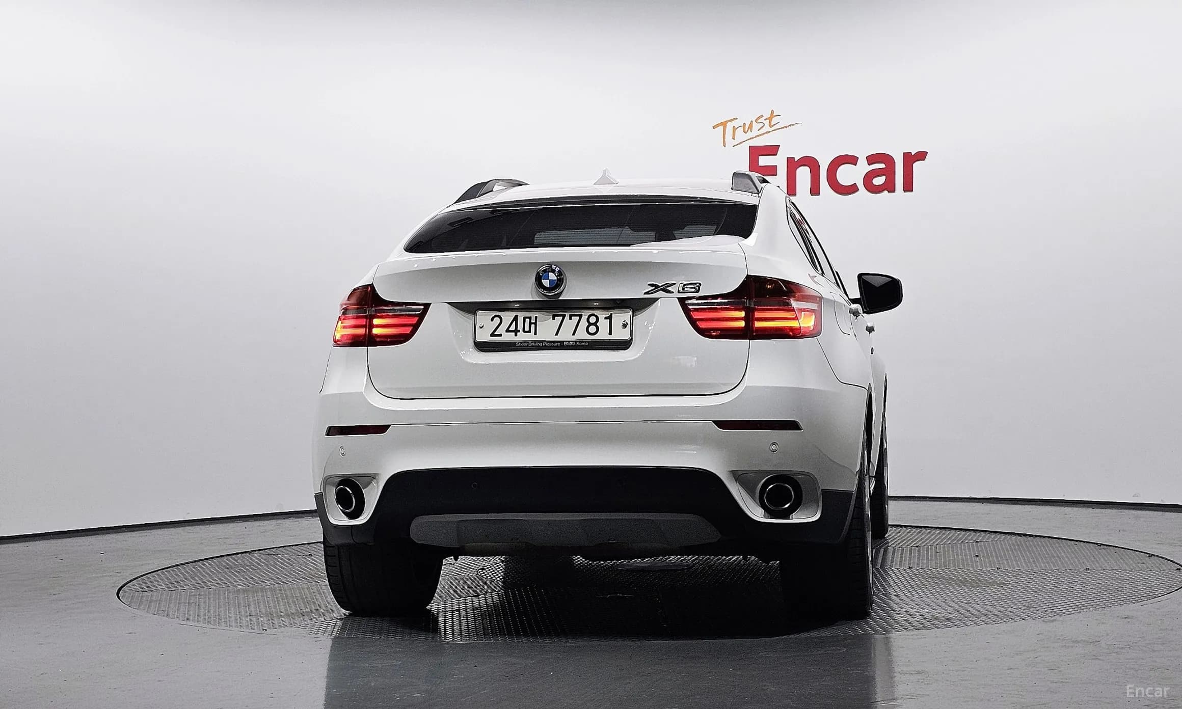 X6 (E71)