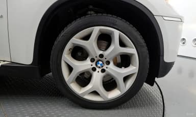 X6 (E71)