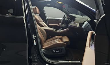 X6 (G06)