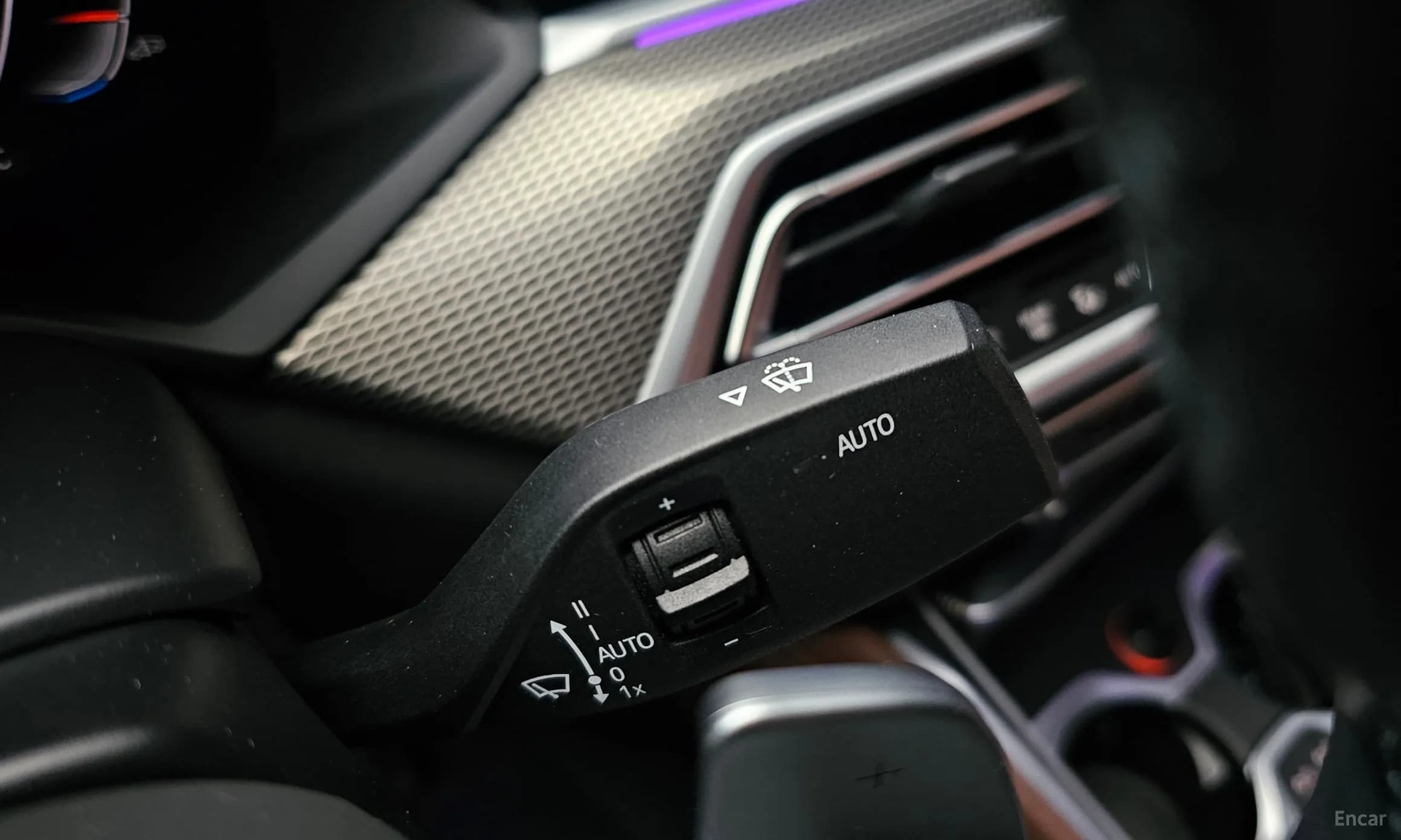 X6 (G06)