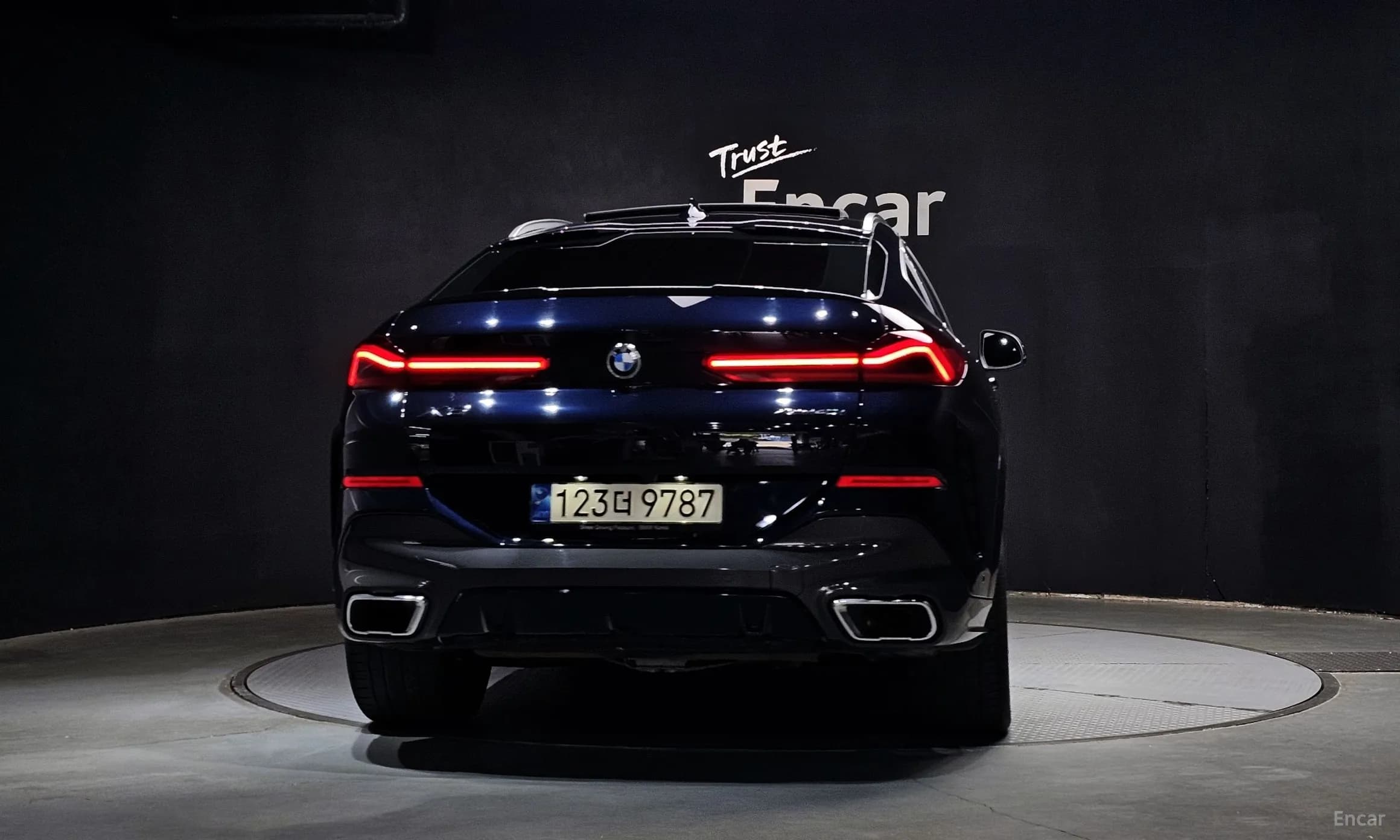 X6 (G06)