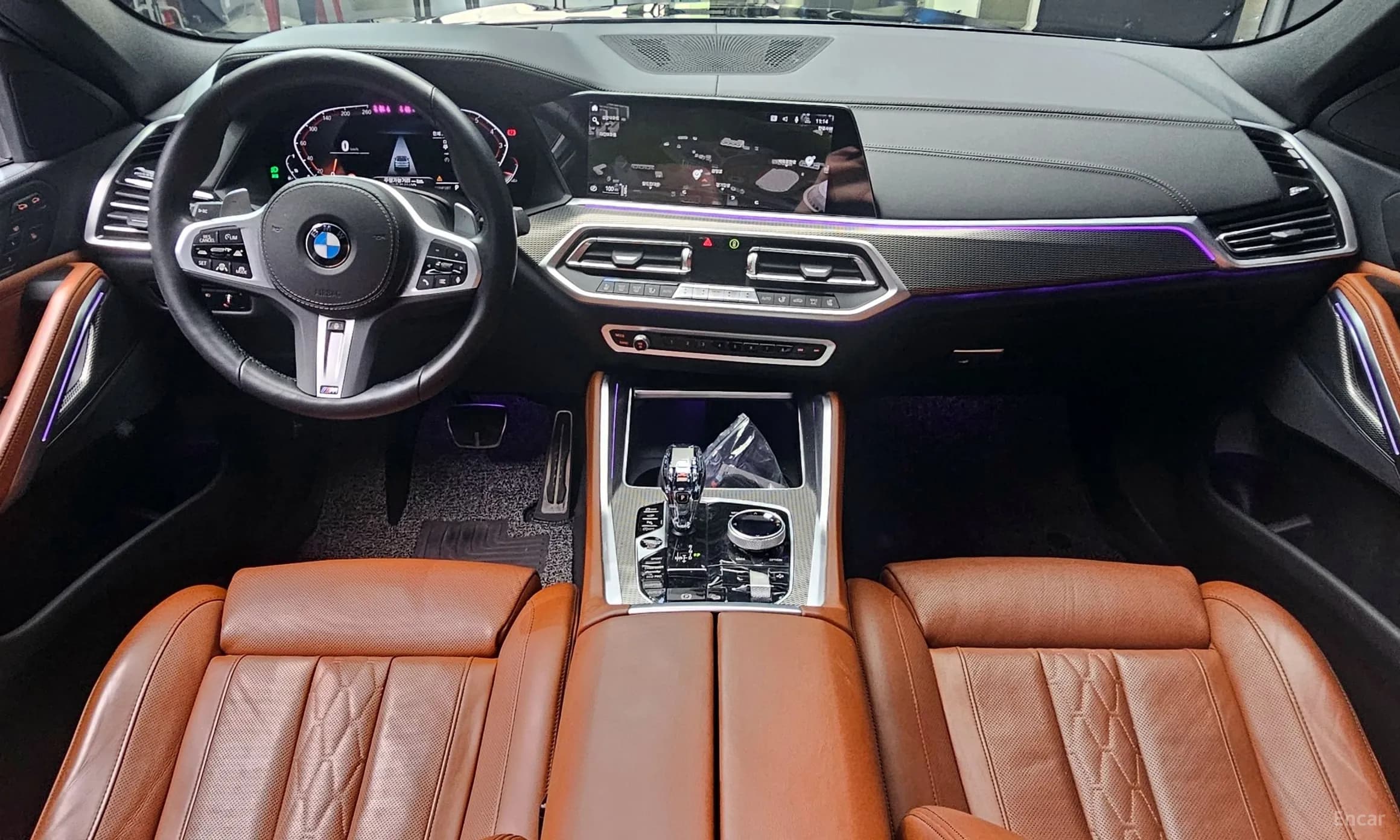 X6 (G06)