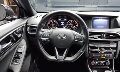 Q30