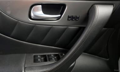 QX70