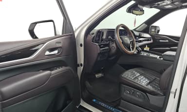Escalade 5th Generation