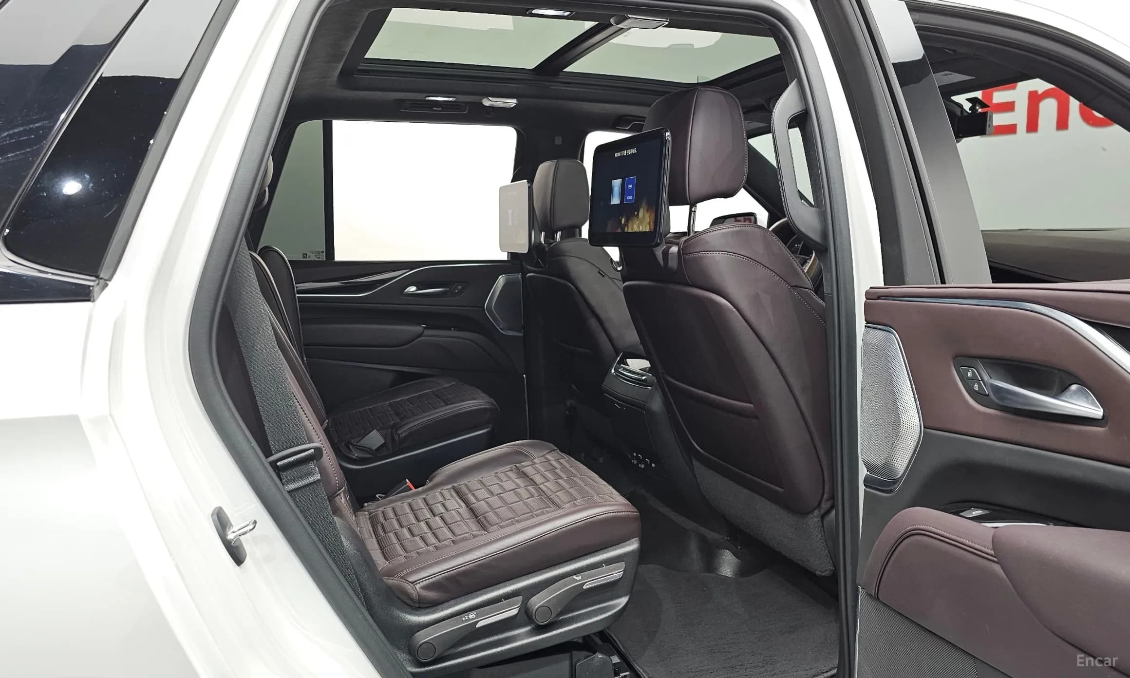 Escalade 5th Generation