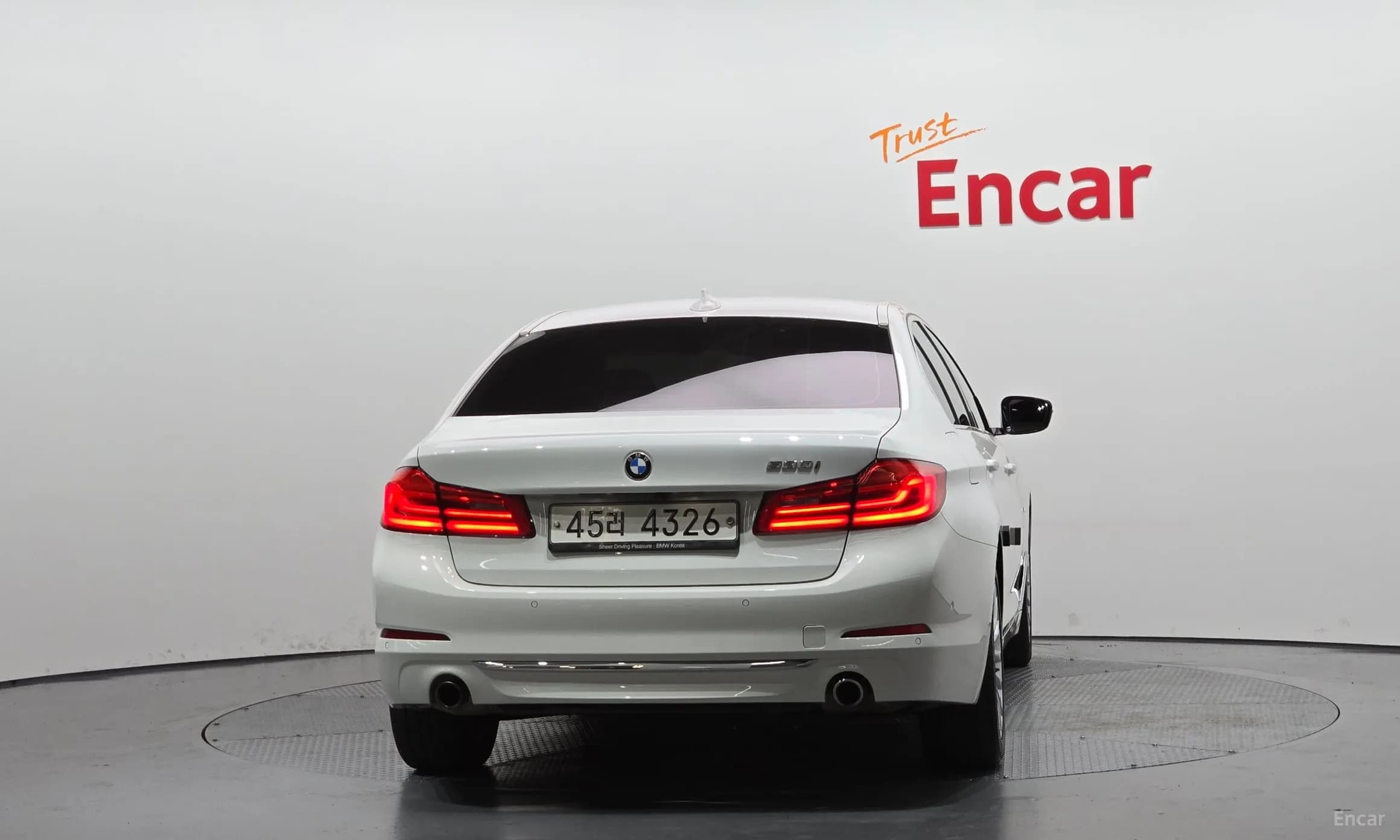 5 Series (G30)