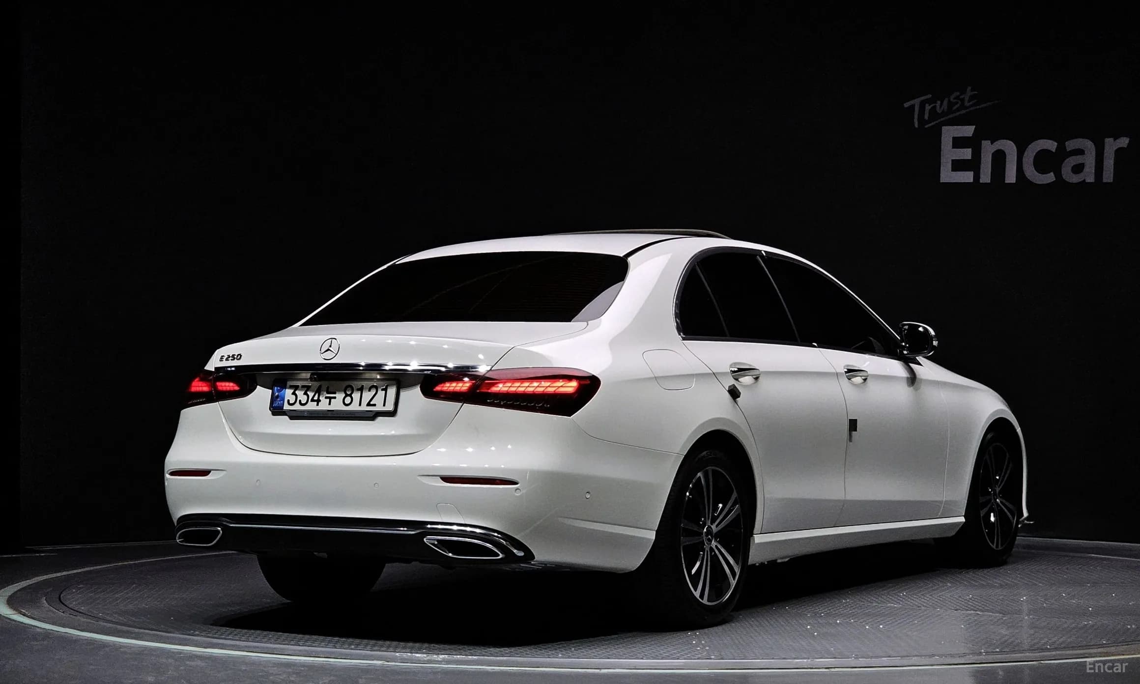 E-Class W213