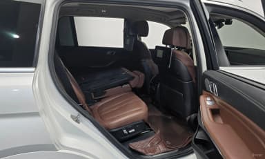 X7 (G07)