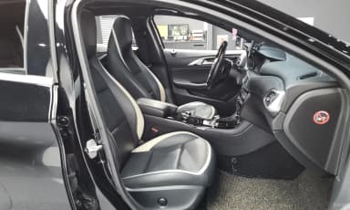 Q30