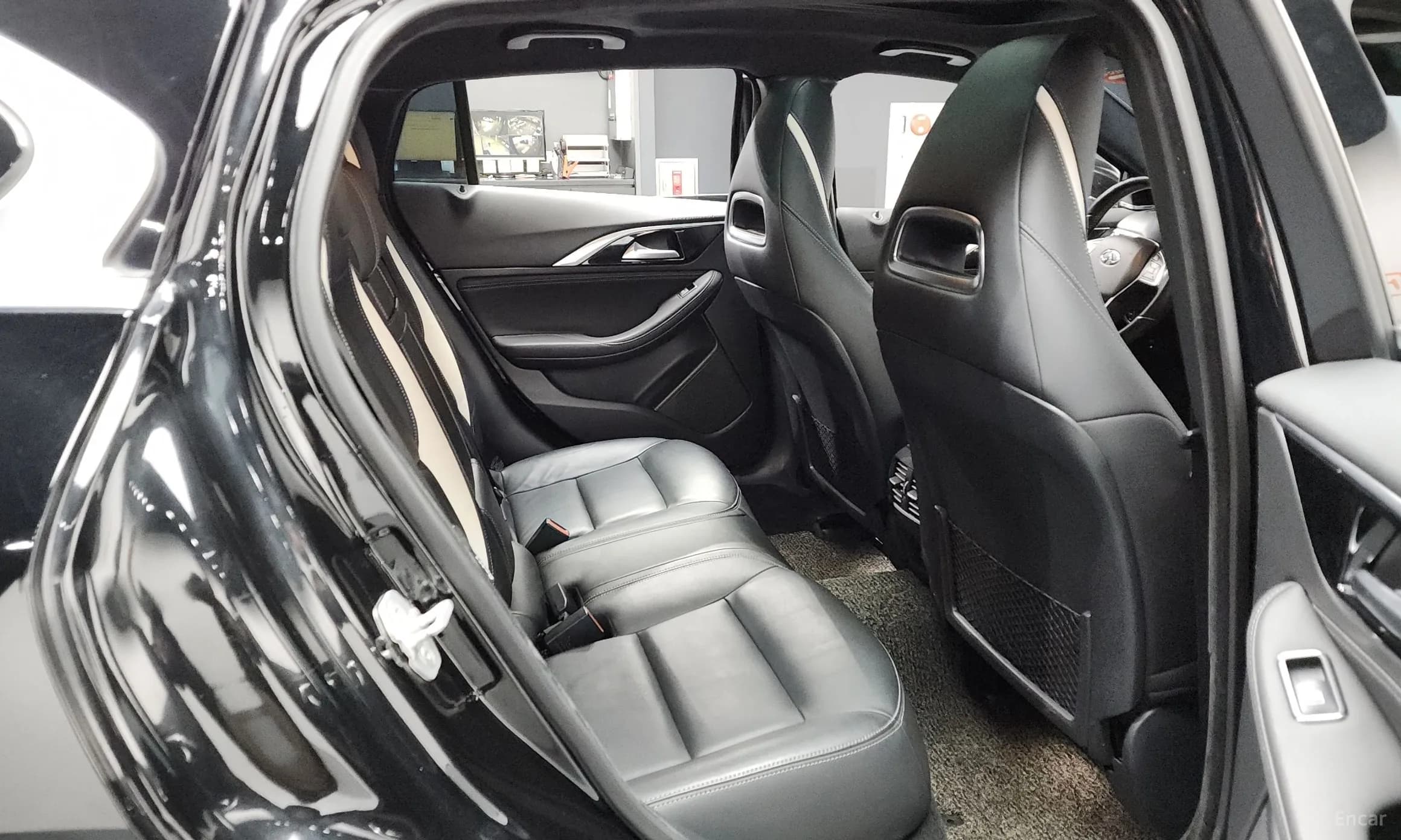 Q30