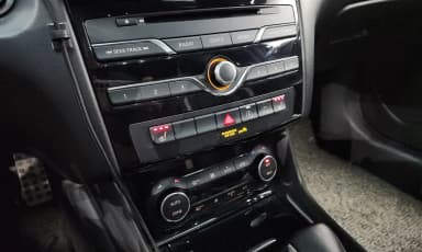 Q30
