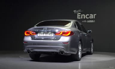 Q70
