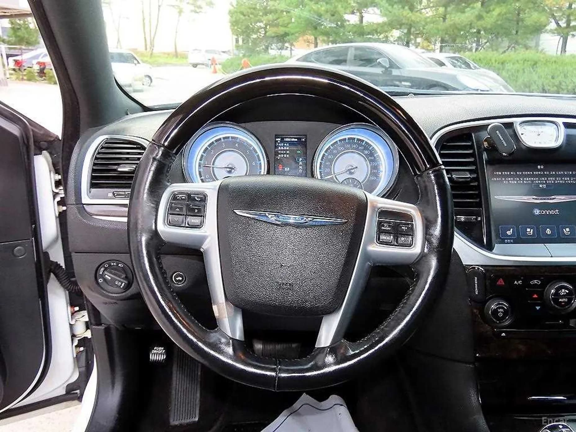 The New 300C