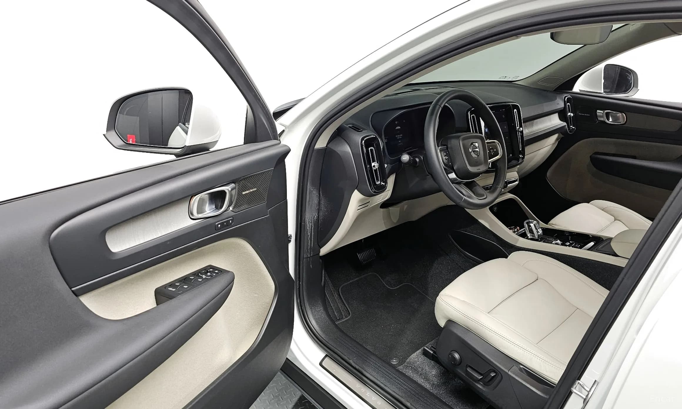 XC40