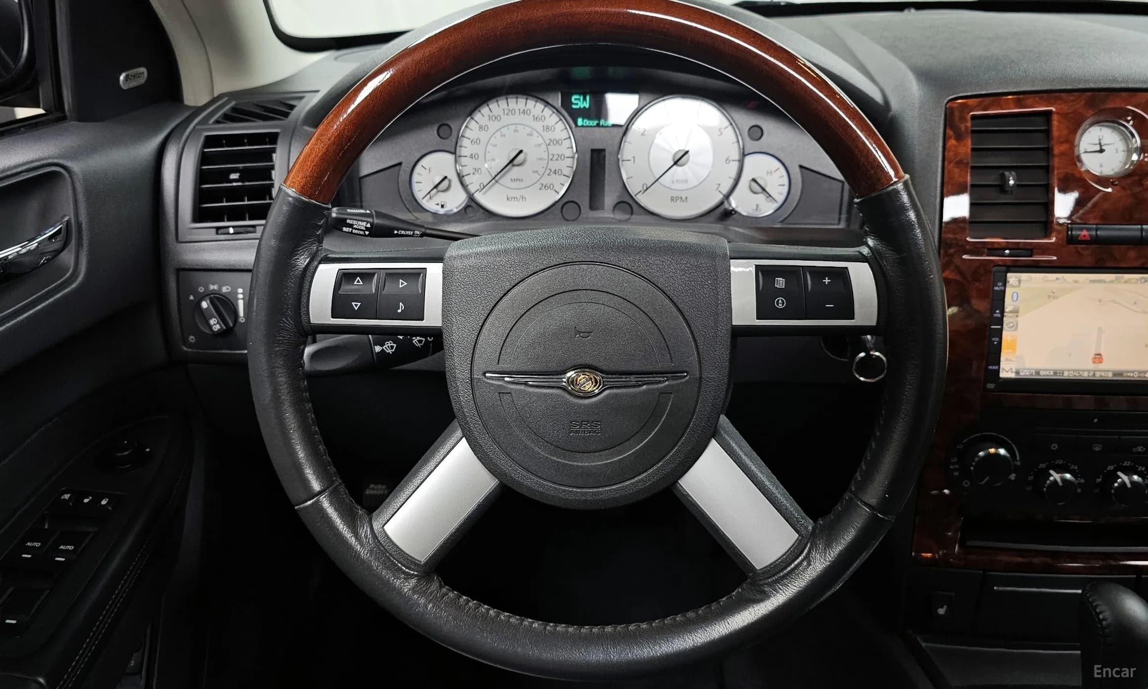 300C