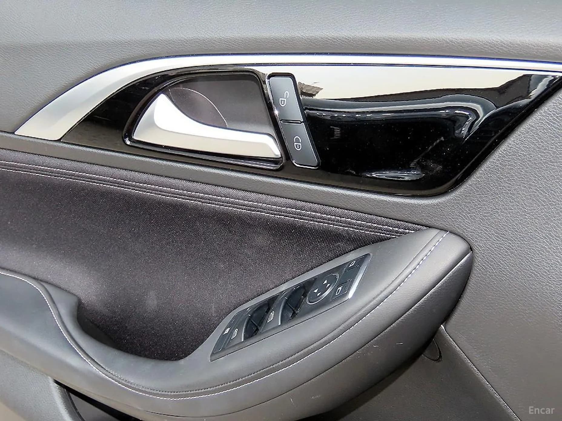 Q30