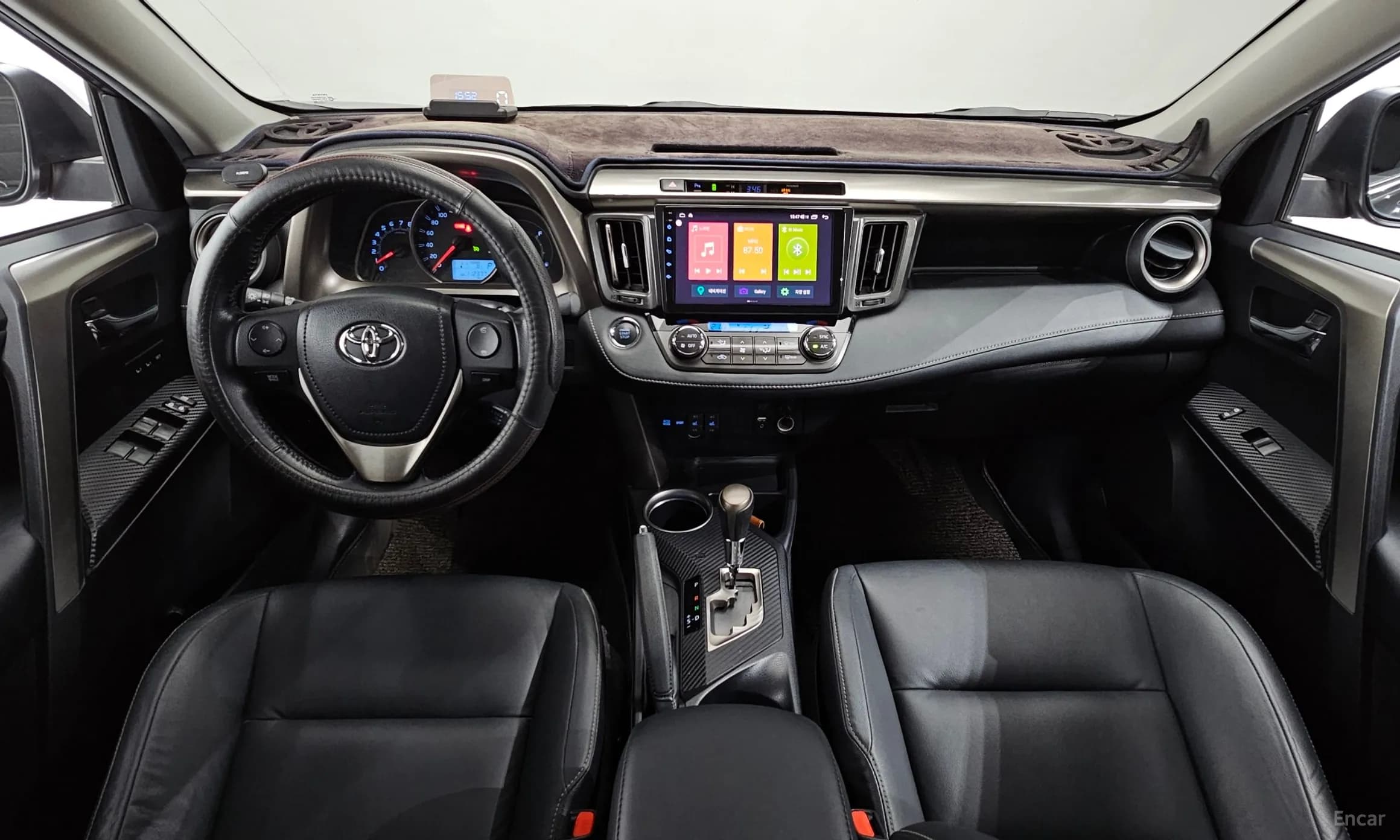 RAV4