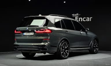 X7 (G07)