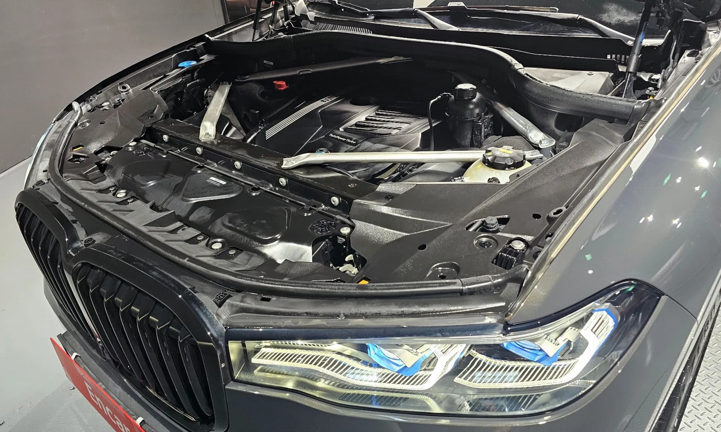 X7 (G07)