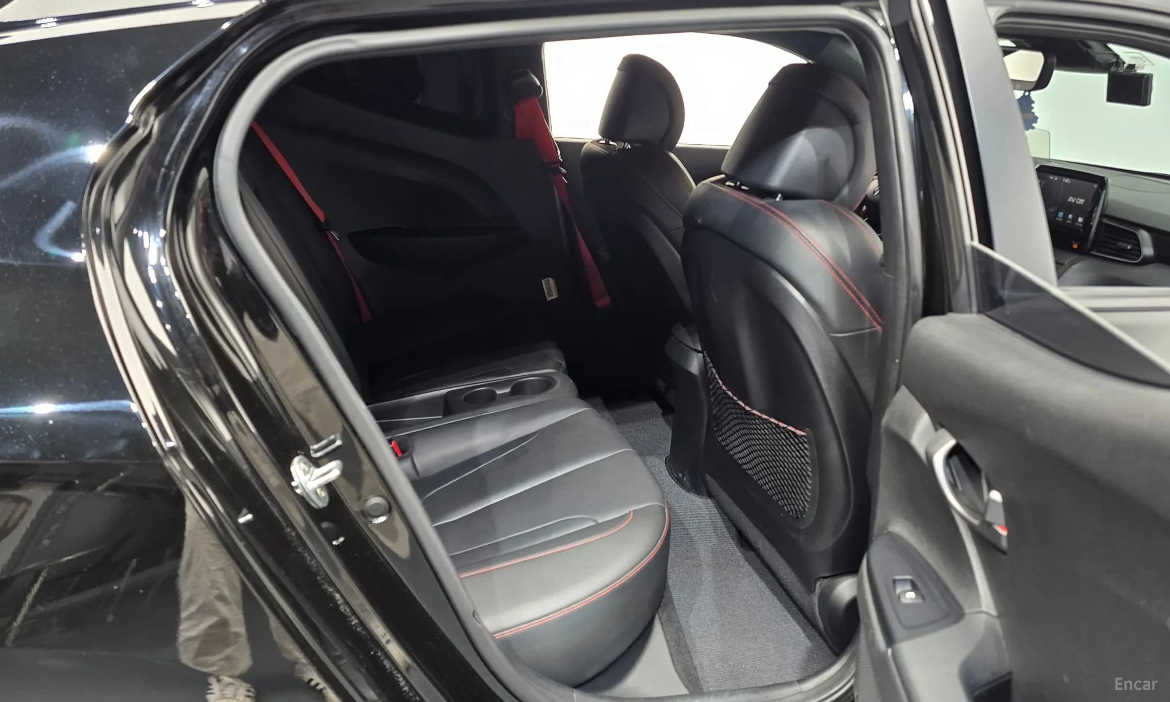 Veloster (JS)