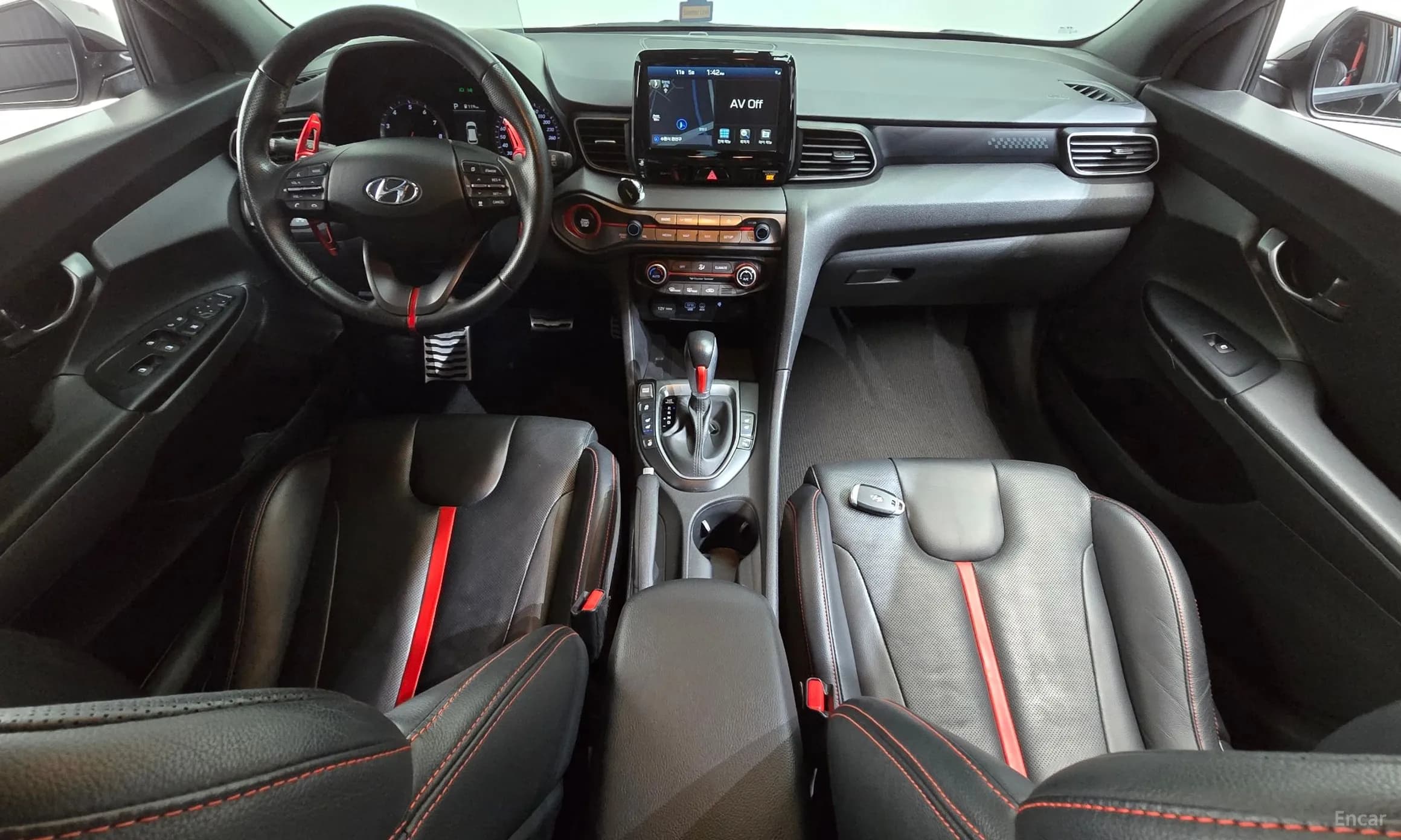 Veloster (JS)