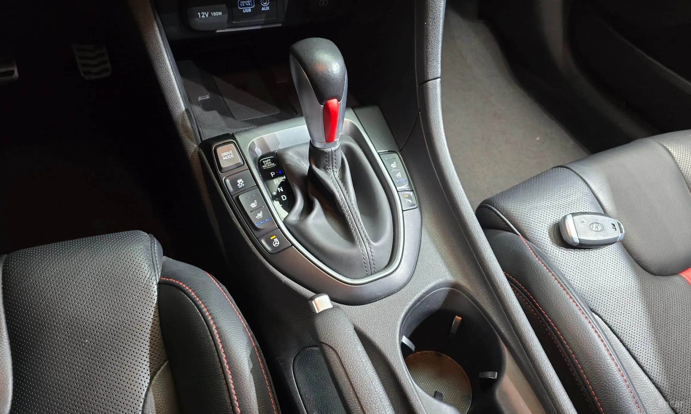 Veloster (JS)
